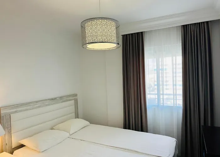 Homelystay - Marbella, Marina Banus Apartamento Marbella